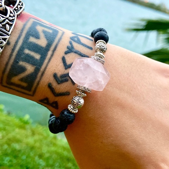 Genuine rose quartz , cz , lava rock bracelet - Picture 6 of 8